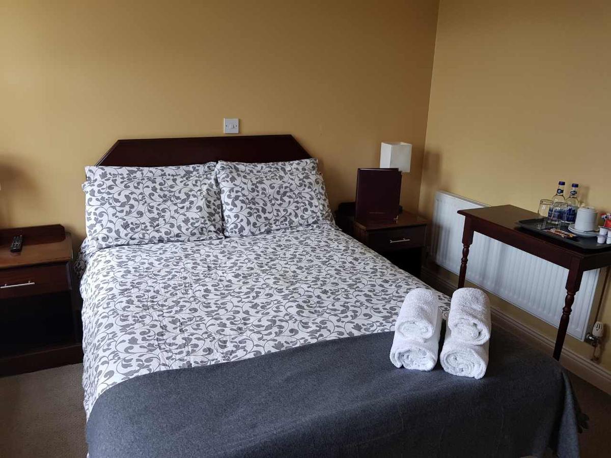 Bit And Bridle Bed & Breakfast Tipperary Dış mekan fotoğraf
